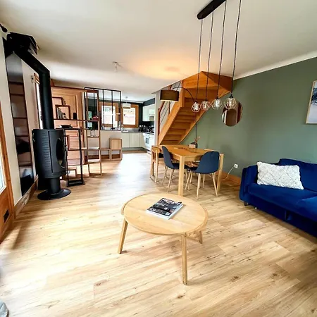 Apartment Nouveau - Duplex Avec Terrasse Et Parking 70m
